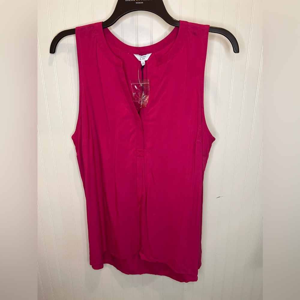Crown & Ivy Pink Sleeveless Rayon Top Sixe 1X